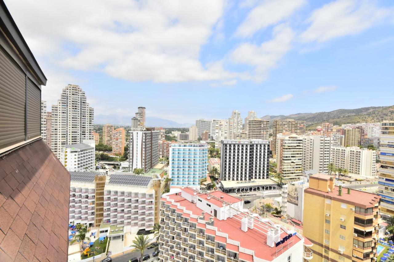 Ferienwohnung Atico Con Gran Terraza Benidorm Exterior foto